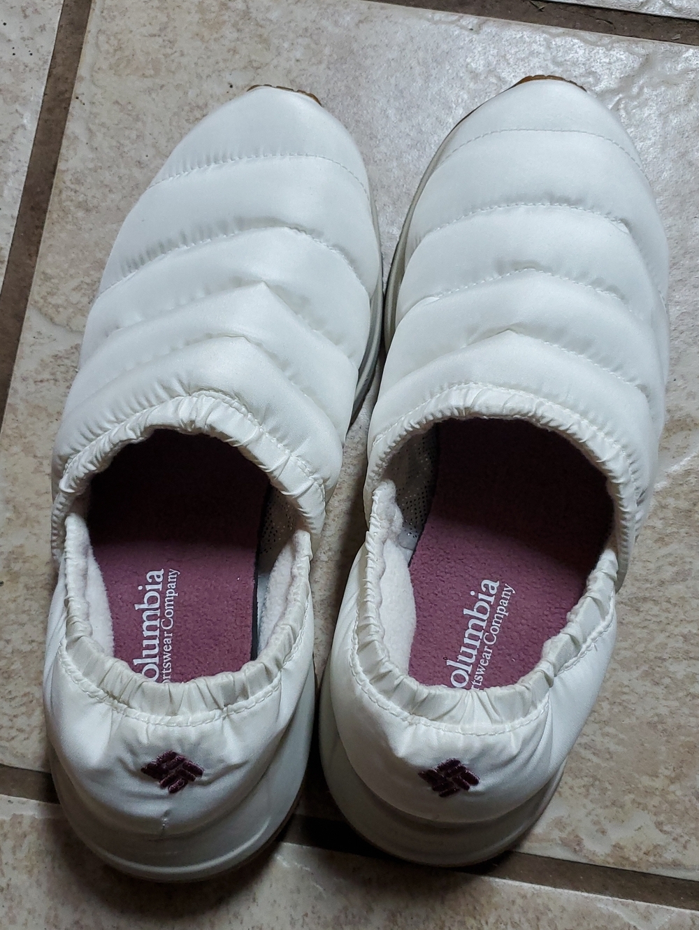 Columbia White Quilted Slip-On Women's Cozy Mule